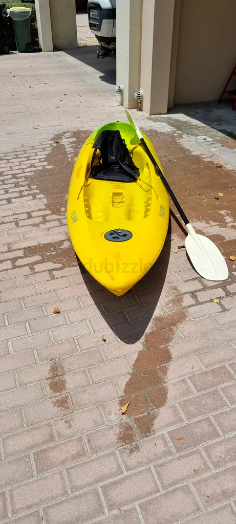 Mission Flow kayak and paddle63235109923074111