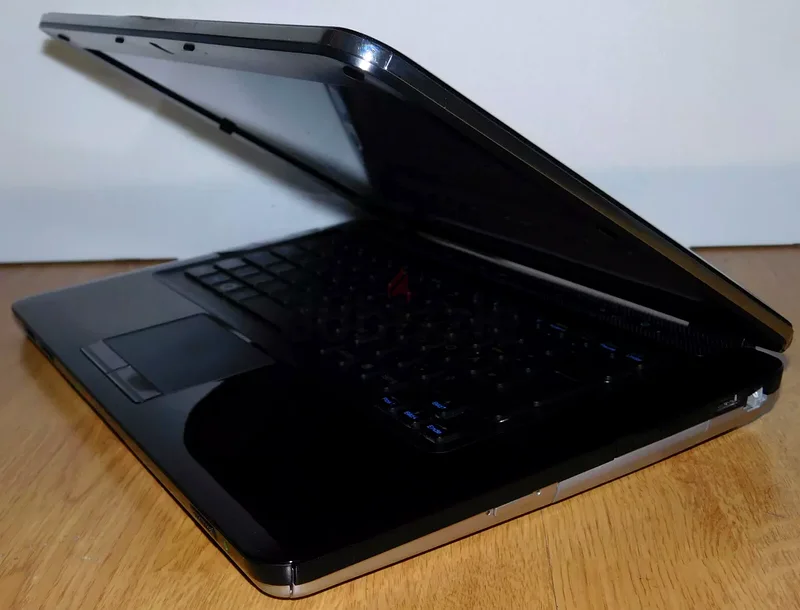 كمبيوتر محمول سوني فايو PCG-3E5P63256071931138112