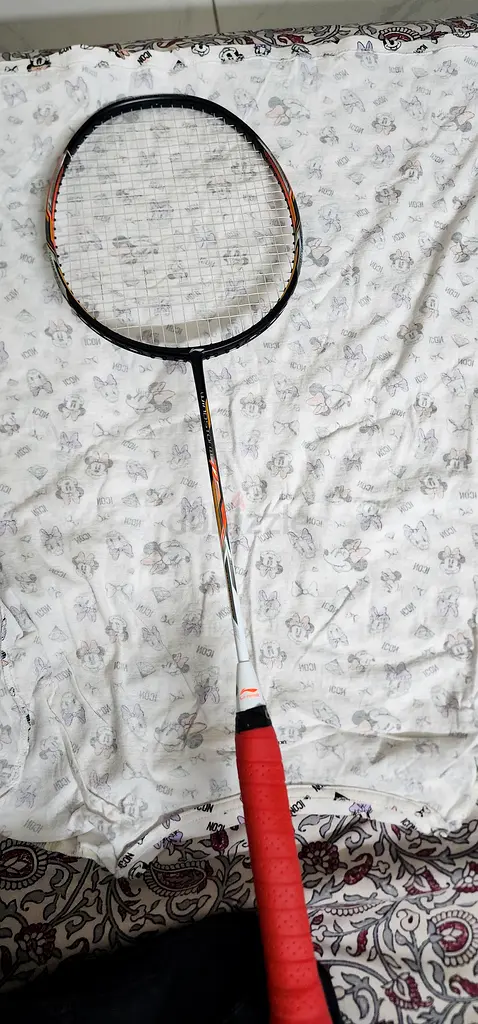 Badminton racket