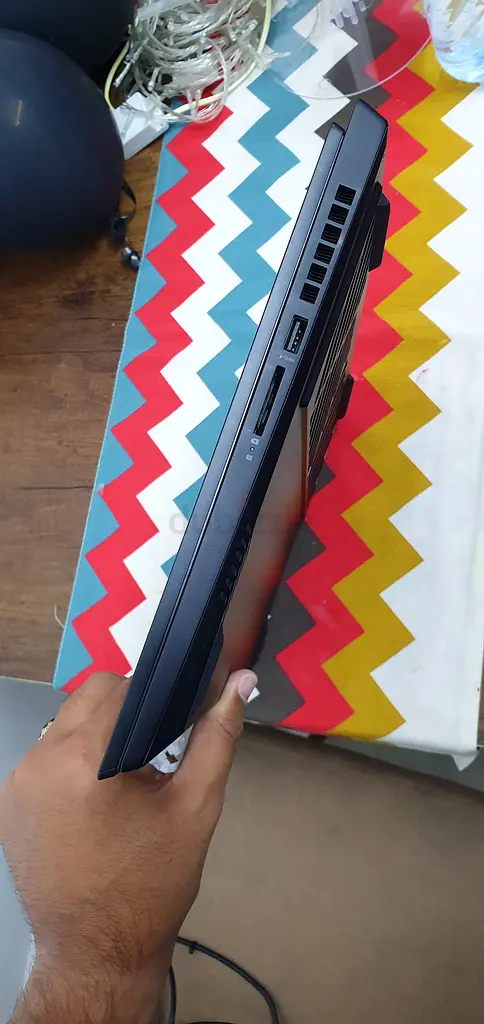Laptop63254993277571117