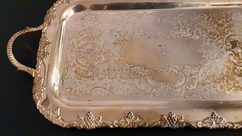 صينية فضية مطعّمة بالفضة على الطراز القديم الإنجليزي 20 × 30 سم63215872792321111