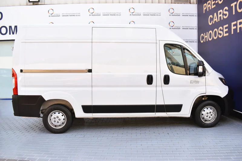 L2 H2 2.2 MT (GCC Spec) with AED 899/month and Manufacturer Warranty:62935671764483113
