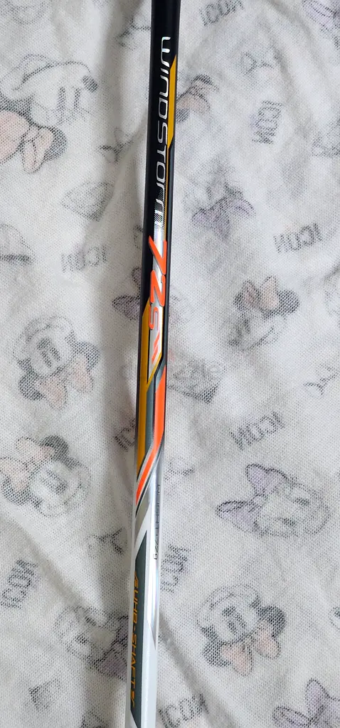Badminton racket63245710768001112