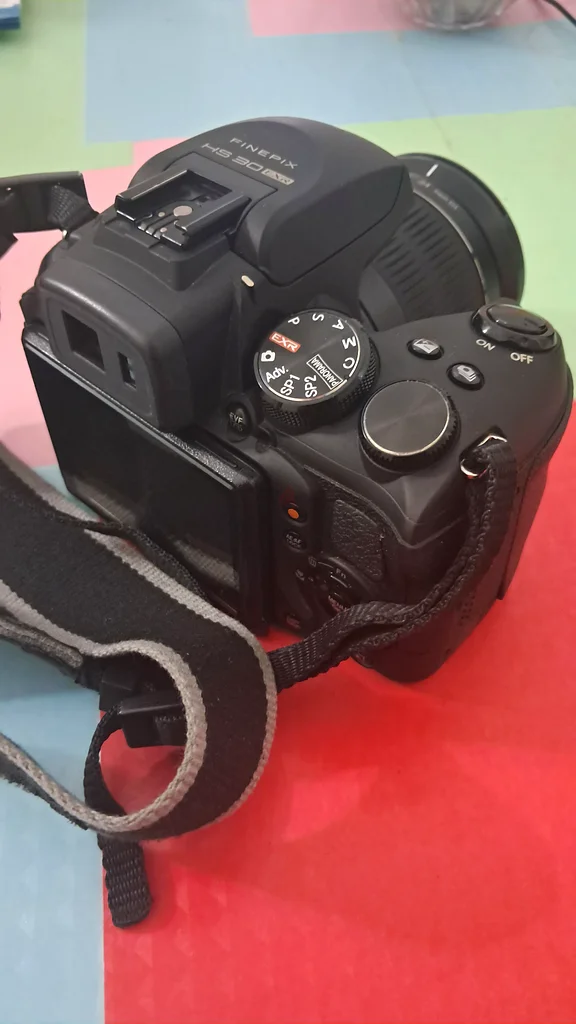 Fujifilm HS 30 EXR63234133782530114