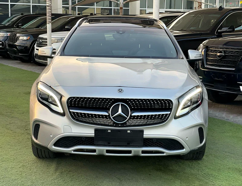 Low mileage //Panoramic // warranty// finance0%DP//63164768695809111