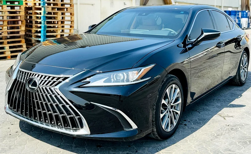 2023 لكزس ES35063168495344386111