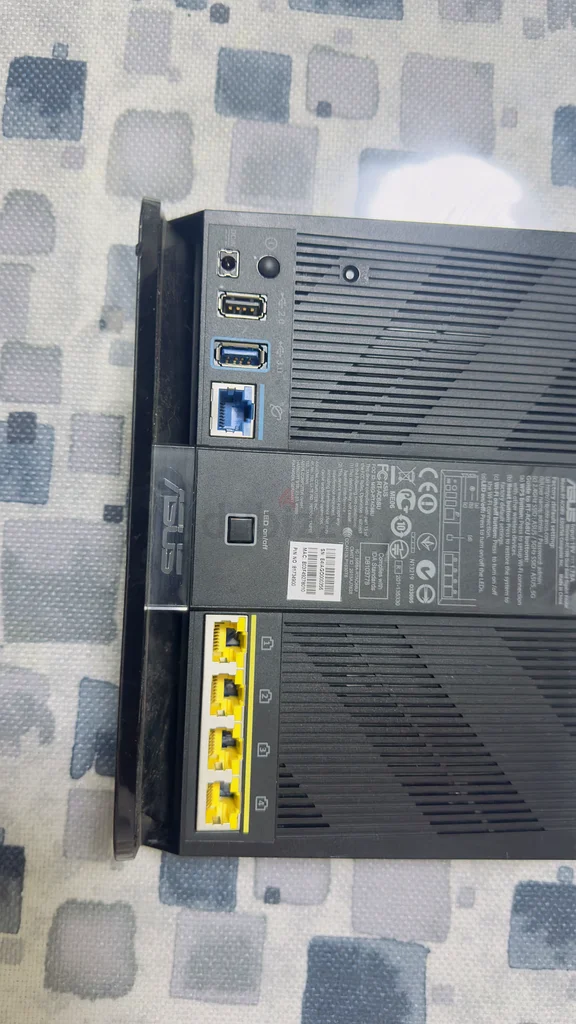 راوتر ألعاب عالي الأداء من ASUS للبيع!63255524034177111
