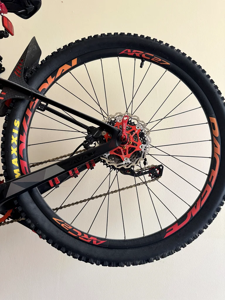 High-Performance Mountain Bike for Sale63169472027905111