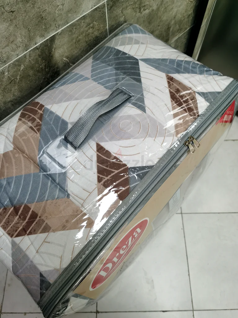 8 pcs comforter king set brand new63217332367361111
