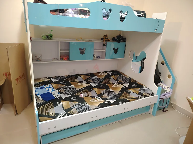 سرير أطفال للبيع63207398814978113