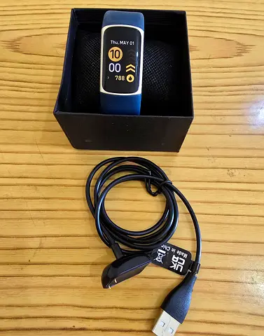 Fitbit Charge 5 Activity Tracker-Smart Watch