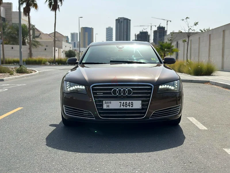 أودي A8 (L) 60 TFSI - 2014 - سجل صيانة من وكالة خدمة في دول مجلس التعاون الخليجي - حالة بريستيج63168028528257112