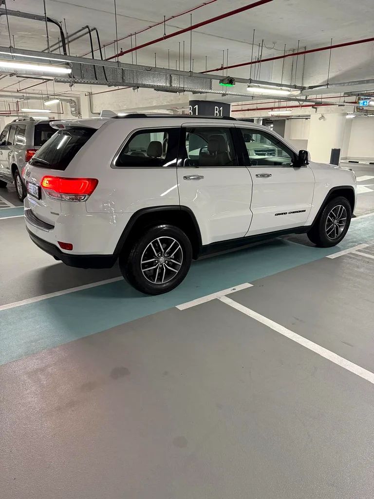 2017 Jeep GrandCherokee Limited in Excellent Condition63225697303682113