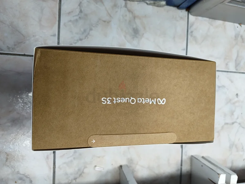 اكتشف واقعًا جديدًا مع جهاز الواقع الافتراضي Meta Quest 3S - 256 جيجابايت!63176188438018112