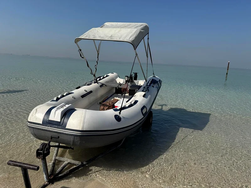 Boat for sale63235598181635111