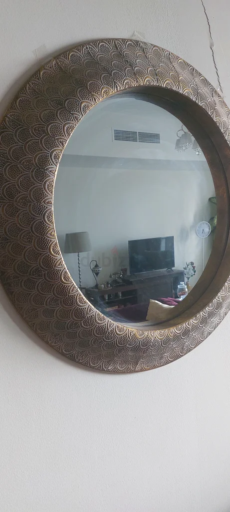 Mirror63211910337281111