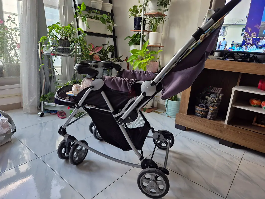 Comfy Baby Stroller in Excellent Condition63204848755202112