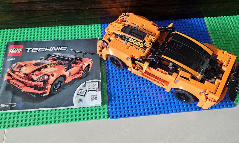 Amazing LEGO Technic 42093 Race Car Model - 42093628638168478731123