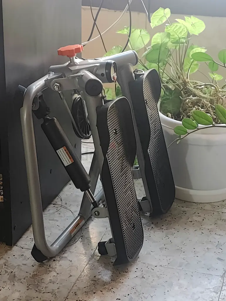 Compact and Efficient Folding Stepper for Your Home Gym