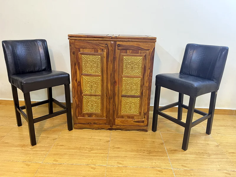 Antique Marina Solid Wood Bar With Leather Stools628658089500171121
