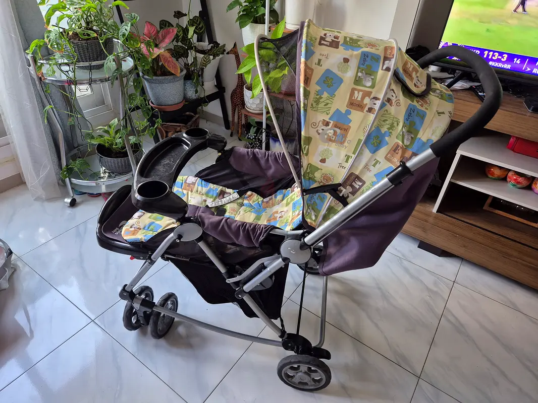 Comfy Baby Stroller in Excellent Condition