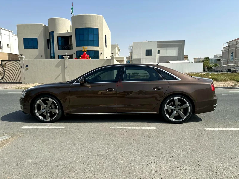 أودي A8 (L) 60 TFSI - 2014 - سجل صيانة من وكالة خدمة في دول مجلس التعاون الخليجي - حالة بريستيج63168028528257114