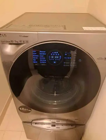 LG 10/7 kg Twin Washing Dryer