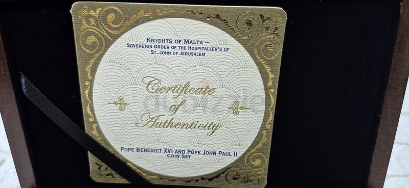 Rare Commemorative Coin with Cross Design63208390122883113
