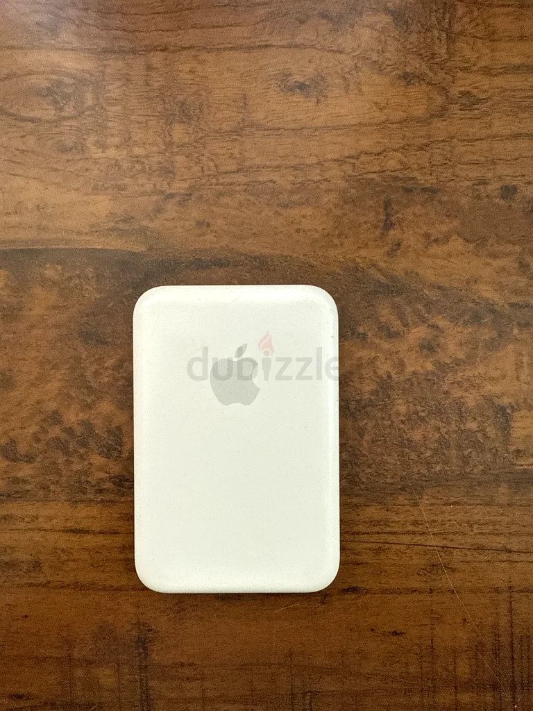 حزمة بطارية ذكية من Apple632223429633291122