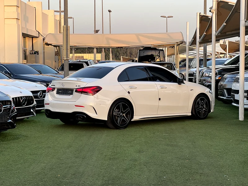 MERCEDES BENZ A35 AMG 202363138276351107114