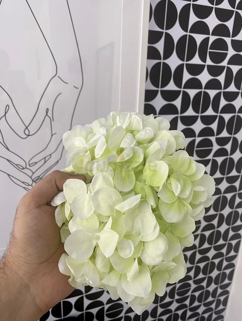 Charming Artificial Flower Arrangement for Your Event63177602143106111