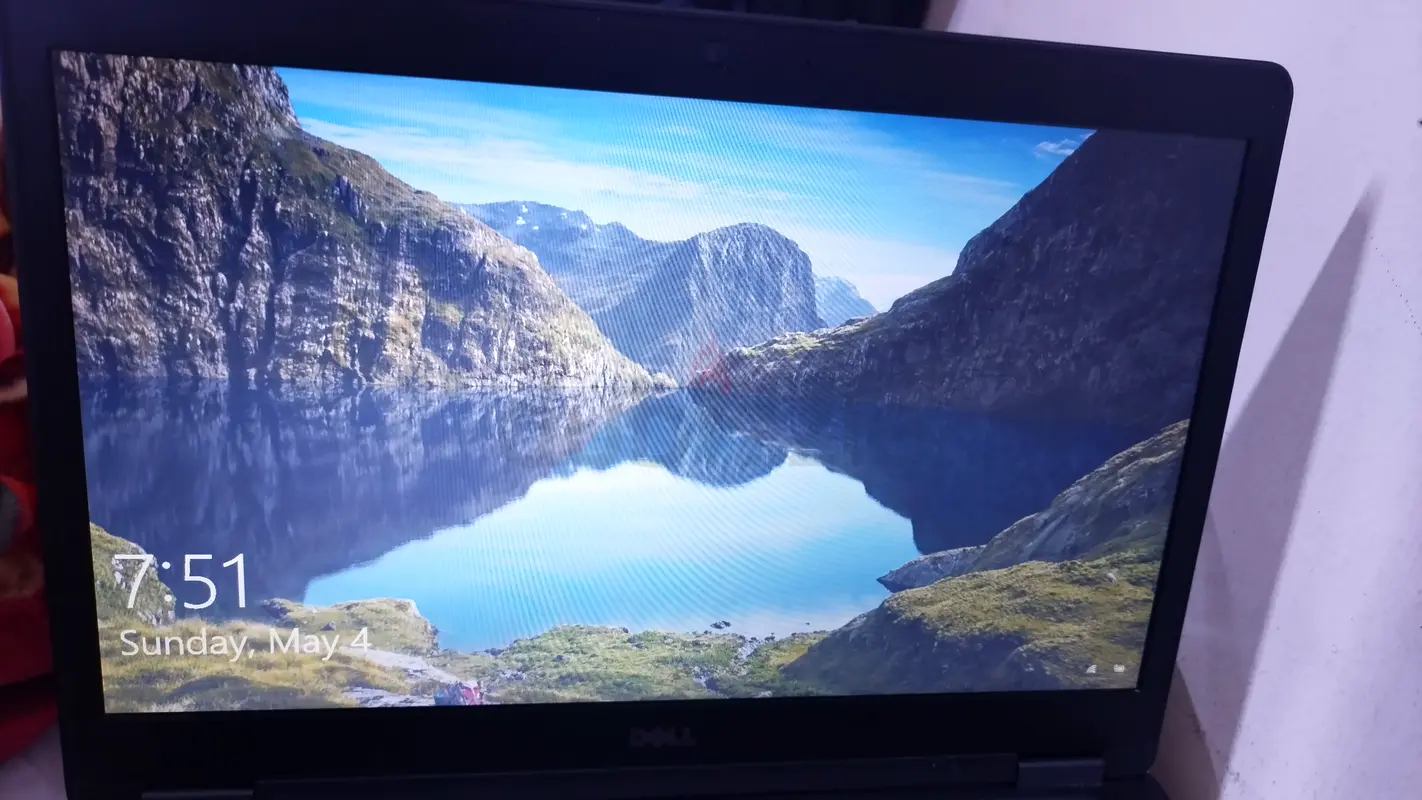 Leptop63255528006658110