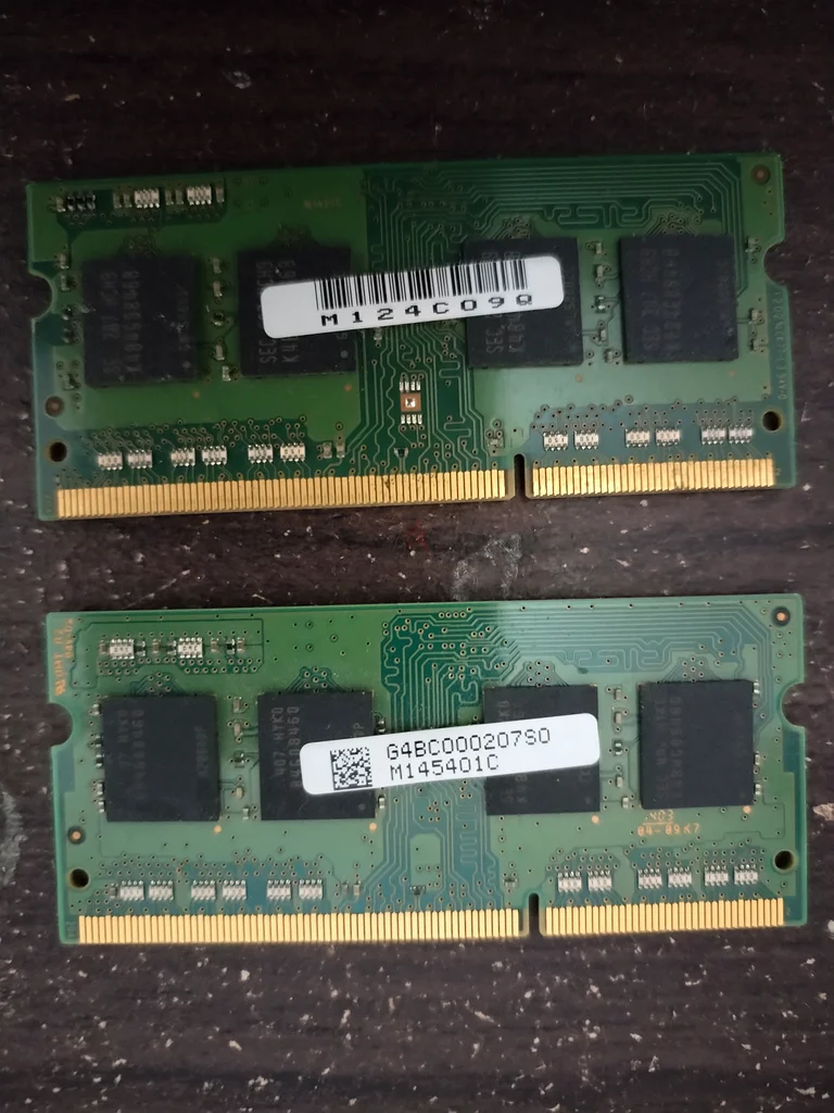 4GB Laptop RAM DDR363253969791105111