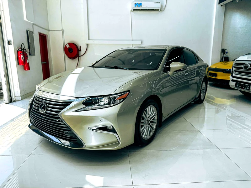 2017 Lexus ES 350 Prestige 3.5L V6 // EMI Starting from 1,000 AED63155551490435112