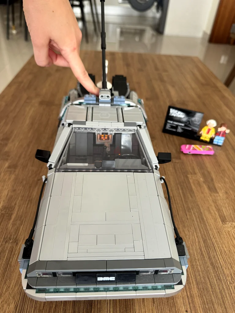 Iconic Back To The Future LEGO Model62863816500993114