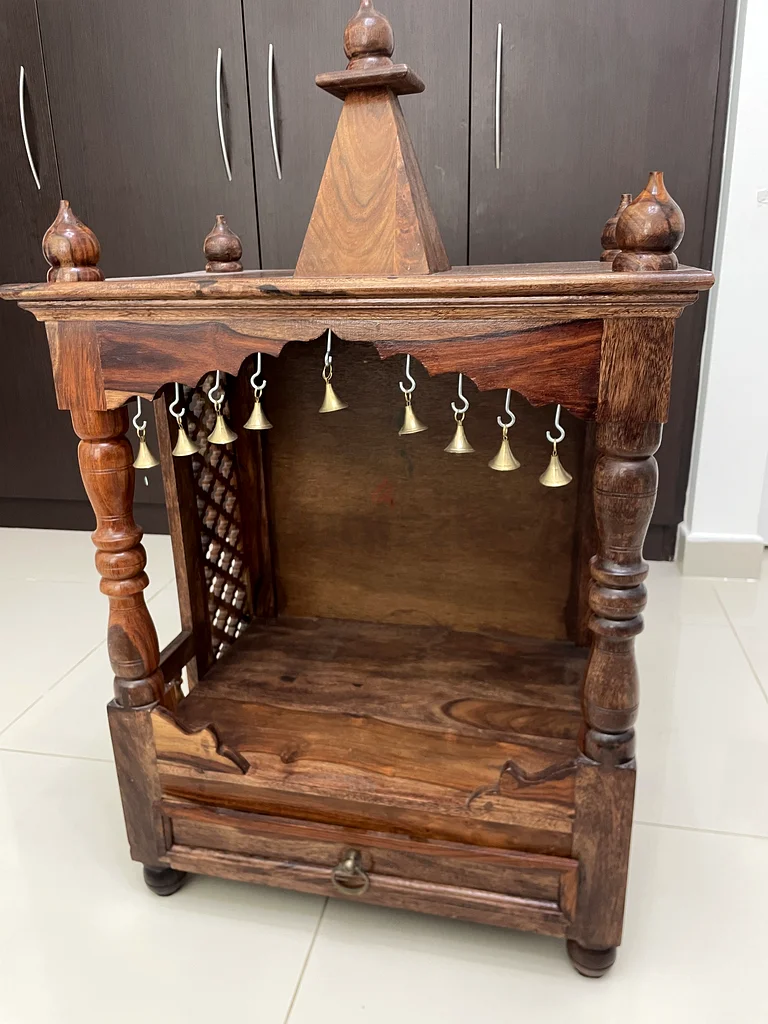 معبد63207893987713111