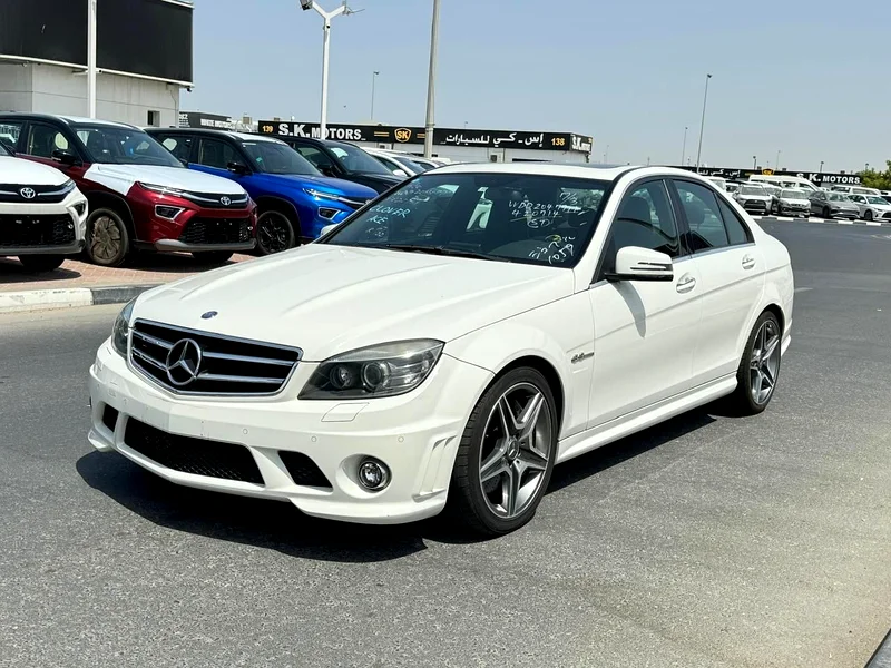 C 63 AMG - 2010 - 6.3 Litre - V8 - 45000 Km ONLY - No Paint or Any Accidents63158338840962112
