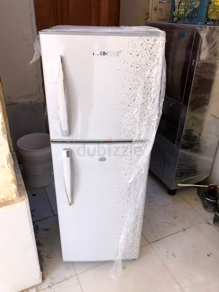 ثلاجة ببابين