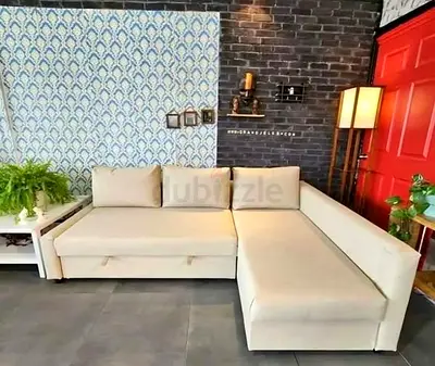 L shape sofa cumbed  like new