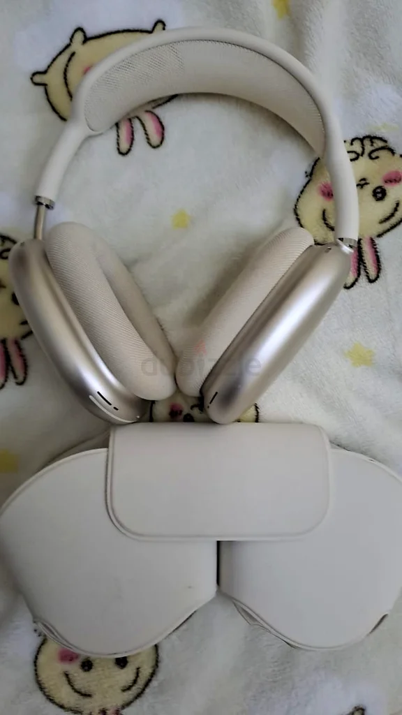 Apple HeadPhone Max63257118020611111