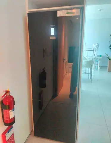 Siemens bottom Freezer Refrigerator glass body