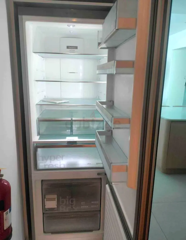 gallery-image