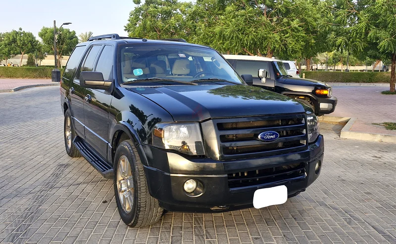 Ford Expedition XLT GCC 4x4 V863168029537537111