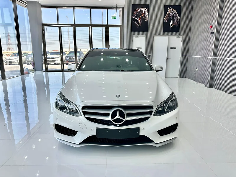 Abu Dhabi, towering in the world of cars63228276920323111