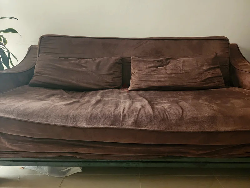 أريكة63264081793410112