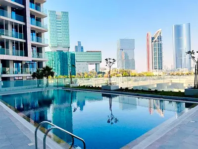 4 Paymentsmove-in Readyfully Furnishedstudio W/ Balcony