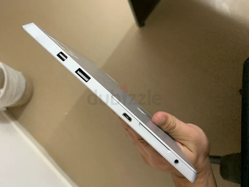 Microsoft Surface 3 Touch Screen 4gb/64gb windows 10 pro63256071469057112