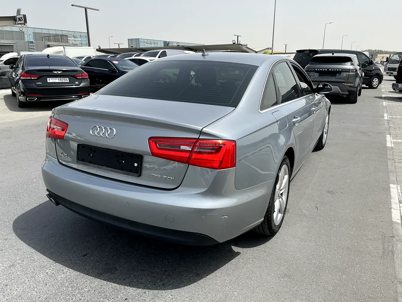 AUDI A663168028036994113
