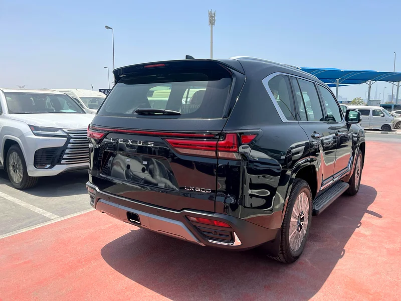 لكزس LX600 سيجنيتشر 3.5 لتر 202563177937030145113
