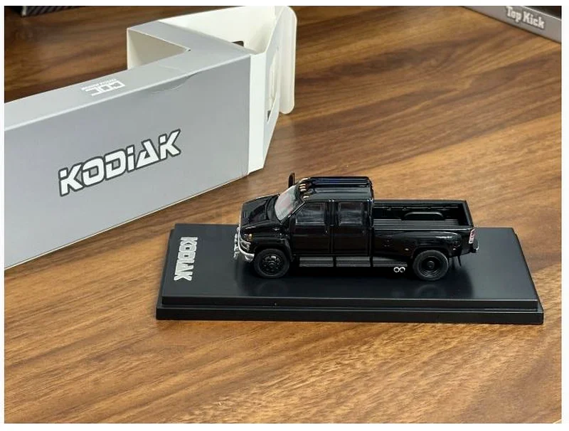 Chevy Kodiac 1/64 Diecast chevrolet C450062864707272579112